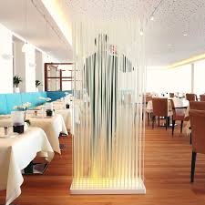 Raumteiler Beleuchtet Www Skydesign News Sichtschutz Raumteiler Paravent Raumtrenner House Interior Design Living Room Small House Interior Design Home Decor