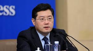 国際 中国 新たな駐米大使の秦剛氏が着任 関係改善に意欲 アメリカ駐在の新しい中国大使に中国外務省の報道官や次官を務めた秦剛氏が着任し. Uq9nzuc8lztq7m