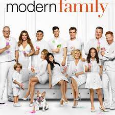 Most people don't realize that netflix licenses different movies and tv shows in different countries around the world. Top 14 Rib Tickling Shows Like Modern Family Everyone Should Watch Reelrundown