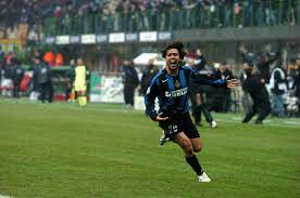 La rimonta pazzesca (commento roberto scarpini). Tbt Ahead Of Inter V Sampdoria The 2005 Comeback News