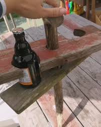 Bier Und Getrankehalter Fur Den Garten Fraulein Petersilie In 2020 Bier Bierhalter Geschenke Aus Holz