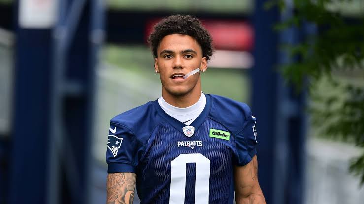 Patriots CB Christian Gonzalez Shares Health Update After Leaving Chargers Game - Athlon