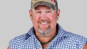 On Stage: Larry the Cable Guy still makes 'em laugh