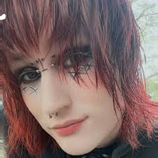 EVE Poe-Lewis (@evepoeofficial) • Instagram photos and videos