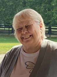 Toni Wolfe's Instagram, Twitter & Facebook