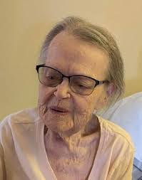 Ruby Loftis's Instagram, Twitter & Facebook