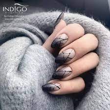 ombre z delikiatnym nudziakiem milkshake gel polish by marcelina rawka indigo educator indigonails indigol squoval nails black ombre nails indigo nails