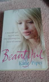 Laura Cartledge (@lauracart22)