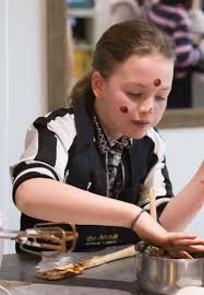Plan a perfect and delicious outdoor escape. Cooking Class Kids Cooking Club London Experiences Gifts Classbento