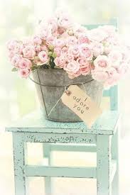 Inspirierende ideen und praktische tipps 2019 spitze stoff rosen shabby chic deko selber hi everyone here is a video tutorial on how to make some easy shabby chic lace flowers using wild orchid crafts beautiful laces, pearls and accessories. Shabby Chic Flower Pictures Simplythinkshabby