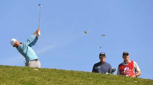 What does the young american put into his bag out on tour? Xander Schauffele Thinks Arm Lock Putting Should Be Banned He S Also Using It