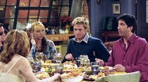 مشاهدة مسلسل فريندز الجزء الثالث friends s03 1996 الحلقة 17 السابعة عشر مترجمة عربي يوتيوب اون لاين بجودة عالية full hd 720p. 25 Ø¹Ø§Ù… Ø§ Ø¹Ù„Ù‰ Ø§Ù†Ø·Ù„Ø§Ù‚Ù‡ Ø¥Ù„ÙŠÙƒ Ø£Ø´Ù‡Ø± Ø¶ÙŠÙˆÙ Ø´Ø±Ù Ù…Ø³Ù„Ø³Ù„ Friends Ø§Ù„Ø¨ÙˆØ§Ø¨Ø©
