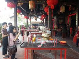 The cheng hoon teng temple 1 is a chinese temple practising the three doctrinal systems of buddhism, confucianism and taoism located at no. Cheng Hoon Teng Temple Melaka Malaysia Life