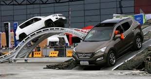Epingle Sur Exposition Voiture