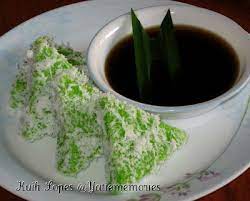 Hari ini saya buat kuih tradisional melayu iaitu kuih peria inti kelapa. Kuih Muih Tradisional Melayu Flashcards Quizlet