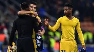 Profilo di lautaro martínez (23) ➤ inter ➤ scheda, valore di mercato, statistiche, mercato, carriera e tanto altro. The Gesture Of Luis Suarez And Lautaro Martinez That Excites The Barca Fans