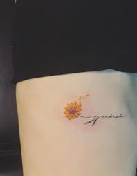 Celebrate The Beauty Of Nature With These Inspirational Sunflower Tattoos Kickass Things Sunflower Tattoo Small Sunflower Tattoos Sunflower Tattoo