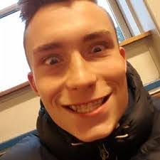 Chris Bensen's Instagram, Twitter & Facebook