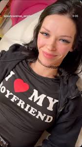 I L❤️VE LASHES & my Bf … texture + hybrid = book now! By Lash artist  Preeti. #lasheslasheslashes #lashextensions