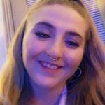 Farrah Mullins's Instagram, Twitter & Facebook