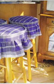 I had these adorable turkey placemats from pottery barn kids. How To Make No Sew Kitchen Stool Top Covers Capas Para Cadeiras Capa Para Banco Pano De Louca