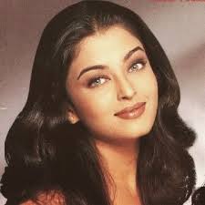Image May Contain 1 Person Closeup Aishwarya Rai Young Aishwarya Rai Beauty