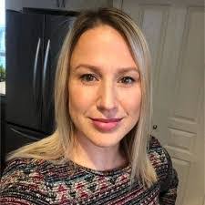 Liz Roulston's Instagram, Twitter & Facebook