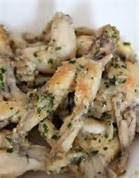 Le Chef Pierre D Iberville Cuisses De Grenouilles Sautees Meuniere Cooking Food Cuisine