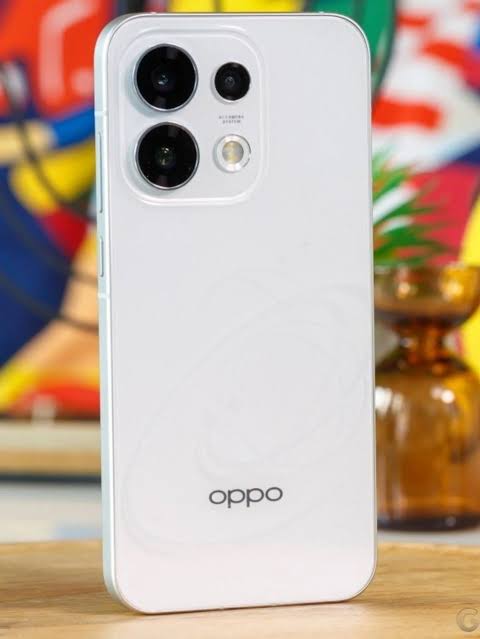 🚨 OPPO Reno 17 Series 🚨 Small ( 6.3" ) & Medium ( 6.57" ) variants ✓ May  be there will be no Pro / Pro Max version OPPO Reno 17 Pro ~ OPPO Find X10