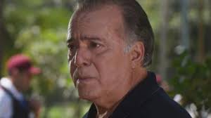 Foto: Mirna Vargas (Mariana Ximenes) encanta Samuel (Juan Paiva) no  capítulo de quarta, 18 de junho, de 'Dona de Mim'