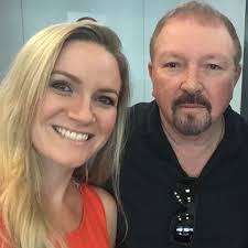 O meu pai amado, o homem que Deus me deu, foram tantas emoções vividas,  como eu amooooo, nunca deixo de amar, chorei e sorri, muitas emoções  vivemos meu velho, ahhhhhh que saudades!