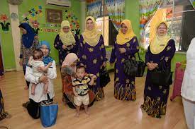 Malaysia, papar, km26, jalan papar, kampung beringgis. Majlis Penyampaian Sumbangan Kebajikan Sempena Program Ziarah Kebajikan Puspanita Kebangsaan Di Kota Kinabalu Puspanita Cawangan Sabah
