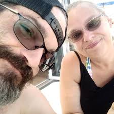 Nate Hecker Leading in Disc Golf Competition