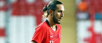 Son haftalarda durgunluk yaşayan yusuf yazıcı son golünü bursaspor'a enfes bir vuruşla kaydetmişti. Sira Ozbekistan Da