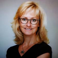 Melanie Sauer: Verwaltungsangestellte