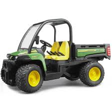 The 5d series tractors are multi utility in nature, efficient in both agricultural applications as well as heavy duty haulage. Bruder 2491 John Deere Gator Xuv 855d