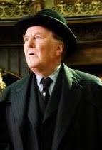 Robert Hardy - Wikipedia