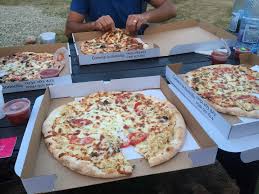 Aperitive, salate, ciorbe, fel principal, mancare gatita, fripturi, deserturi si mancare de post. Comanda Mancare Iasi