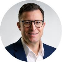 Corporate Governance — REGIS CORPORATION