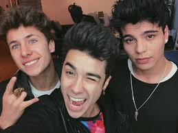 Daniela chan♕ (@daniela_chan29)