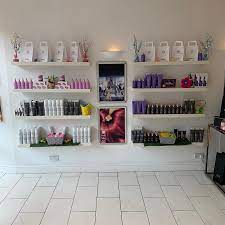 If you're black finding someone who knows what to do with your hair in china can be a bit of a nightmare. Red Hair Salon Hastings Red Hair