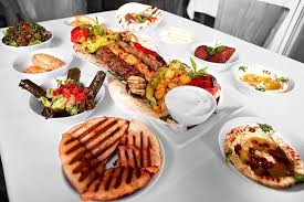 Qadmous Libanesisches Restaurant Berlin Mitte 100 Original Libanesische Kuche Www Qadmous De Telefon 030 4246255 Food Breakfast Cobb Salad