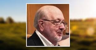 Megan Dilley's Instagram, Twitter & Facebook