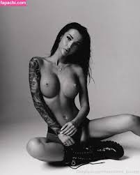 Karishamr Nude Photosexiezpix Web Porn