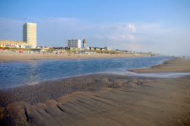 Finden sie so die passende ferienanlage in zandvoort für ihren nächsten urlaub. Ferienhaus In Zandvoort Badeferien In Bester Lage Fewo Direkt