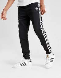 Size is xs but can definitely fit s. ÙˆØ­Ø´ ØªØ£Ù…Ù„ Ù…Ø¸Ù„Ø© Adidas Three Stripes Nemoshideaway Com