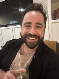 And just like that… I've given my last therapy session in 2024. Thank…