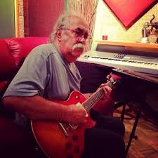 Es Audio Recording Studio In L A Enjoyed Havin A Rock And Roll Legend In The House This Week Check Out Guitarist Mann Les Paul Gibson Les Paul Live Music