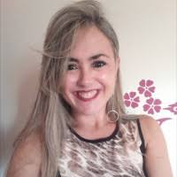 90+ "Daniela Flor" profiles