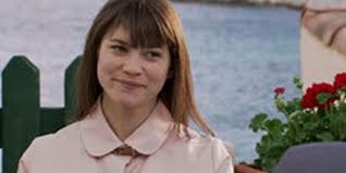 Une célèbre actrice de la série plus belle la vie a été harcelée par un fan et a dévoilé les détails dans l'émission touche pas à mon plus belle la vie : Plus Belle La Vie Elise A Gache Sa Vie Pour Jonas